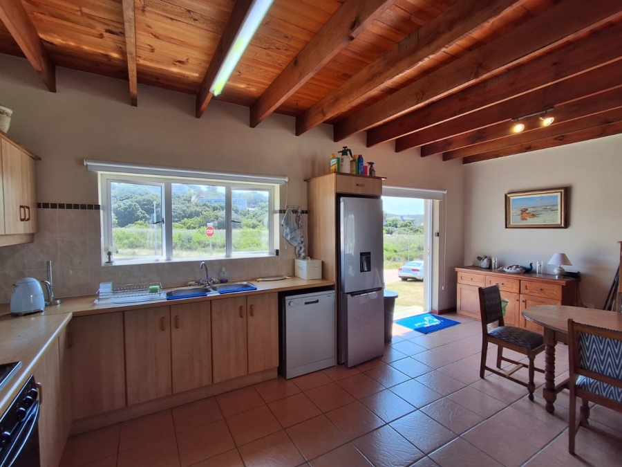 4 Bedroom Property for Sale in Stilbaai Wes Western Cape